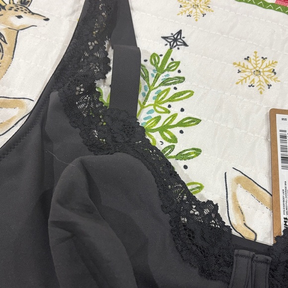NWT SKIMS Black Lace Accent Bra Size 38DD - Picture 3 of 5